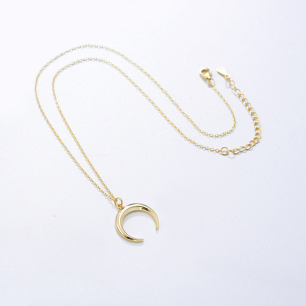 Evecoco Moon Necklace With Gold Plating