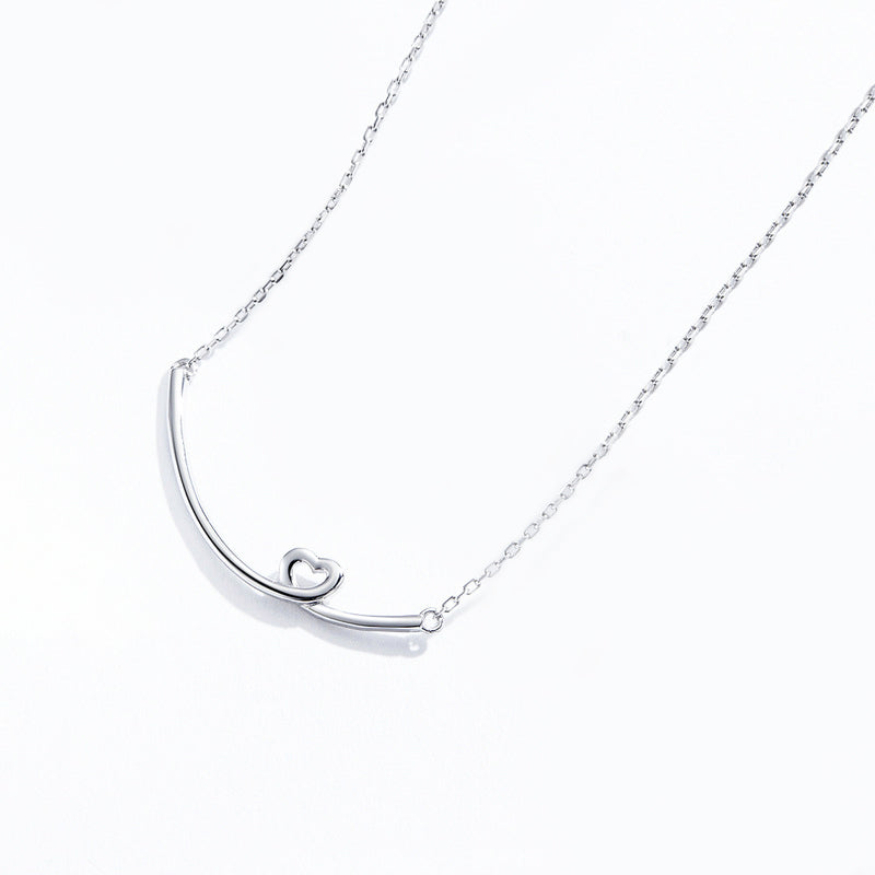 Evecoco Smile Pendant With Heart Shape